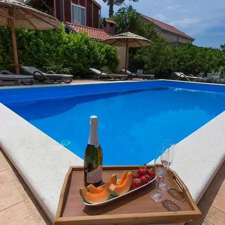 Villa Barbarossa Kaštela